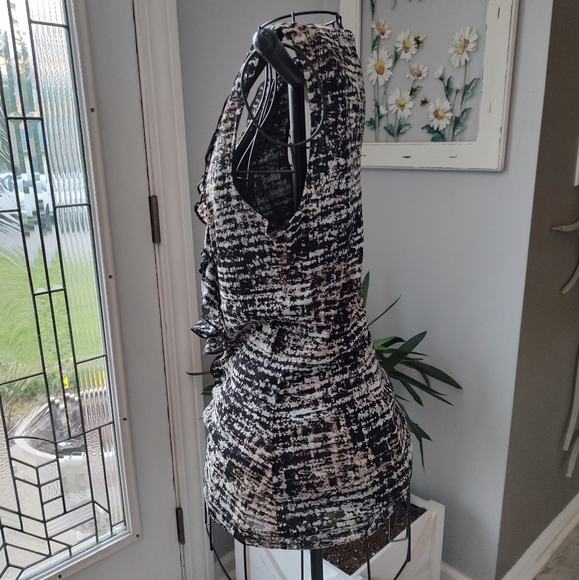 212 Collection Tank Top - Picture 3 of 3